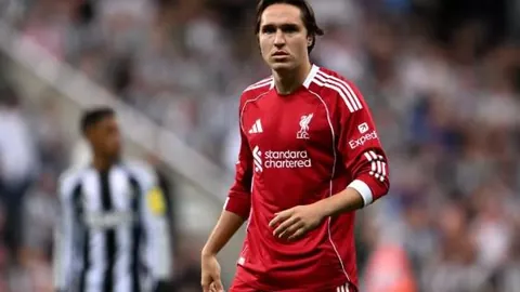 大连英博热身赛2-1惊险击败青岛西海岸